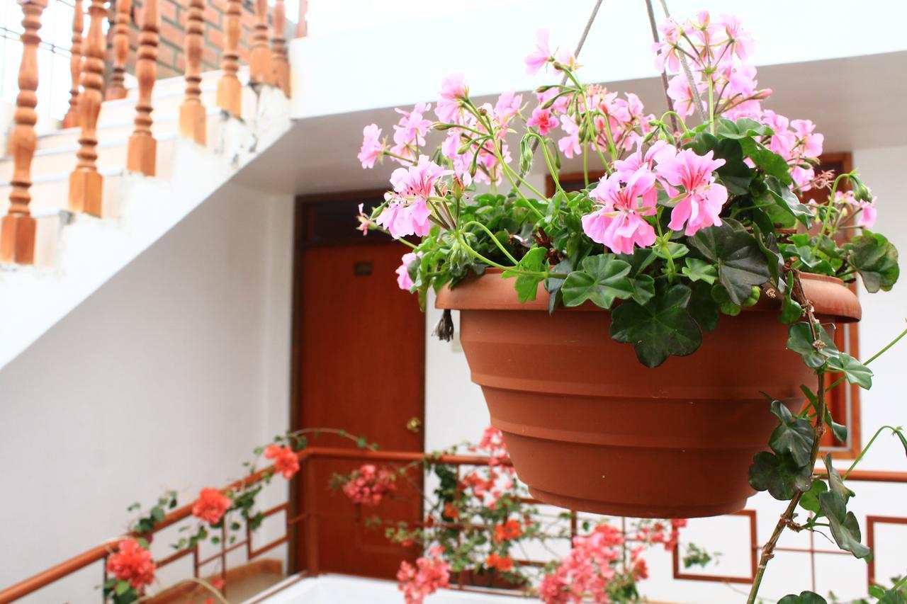 Amaru Hotel Huaraz Esterno foto